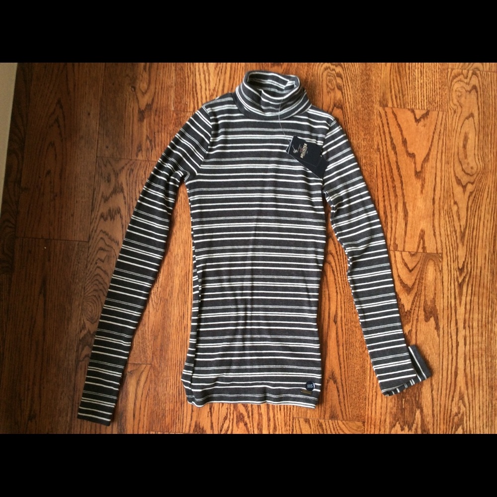 Hollister Turtle Neck Knot Top Size XXS NWT